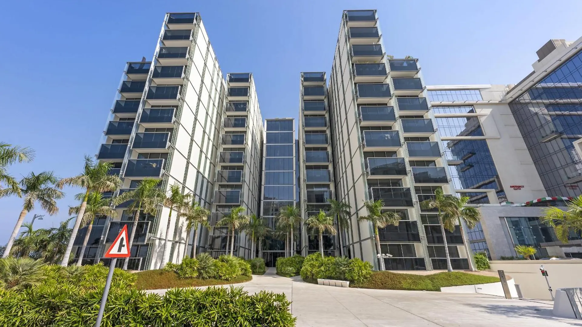 Vayk - Ultra Luxury Muraba Residences On The Palm Dubai 0*,  United Arab Emirates